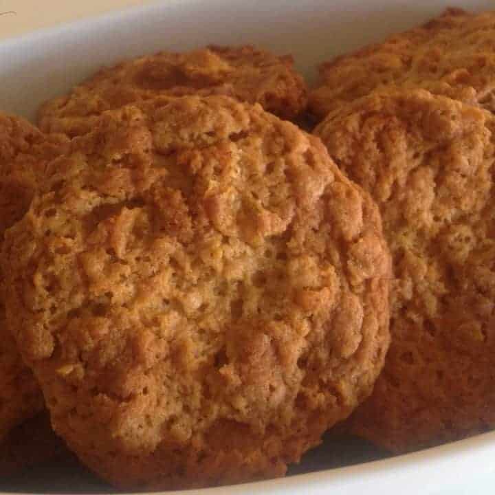 Honey Cornflake Crunch Cookies