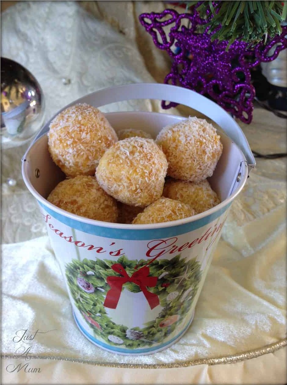 Simple Apricot Bliss Balls in a Christmas Bucket