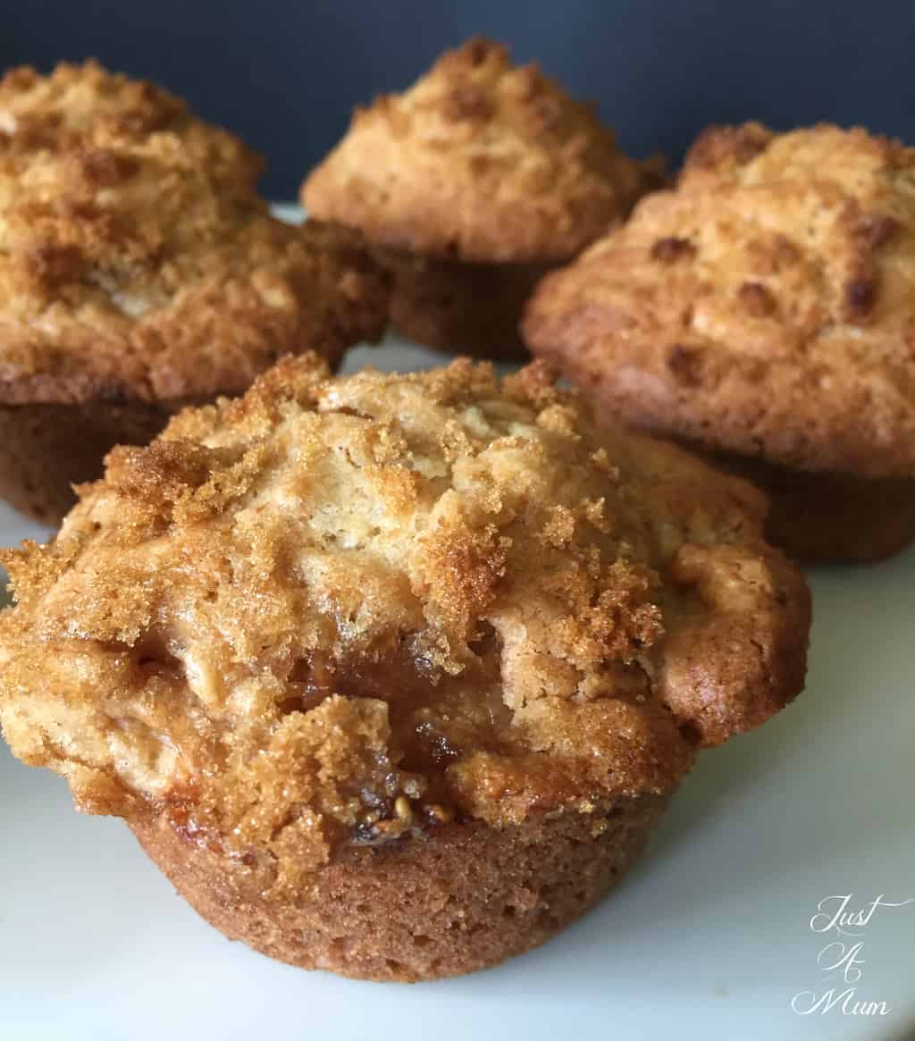 Feijoa Crunch Muffins