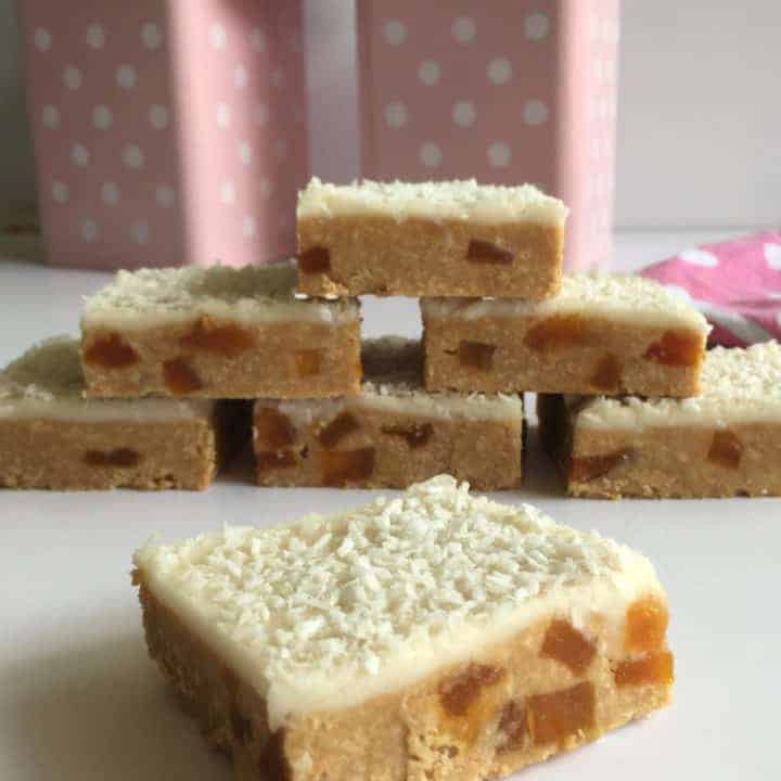 No-Bake Apricot Slice