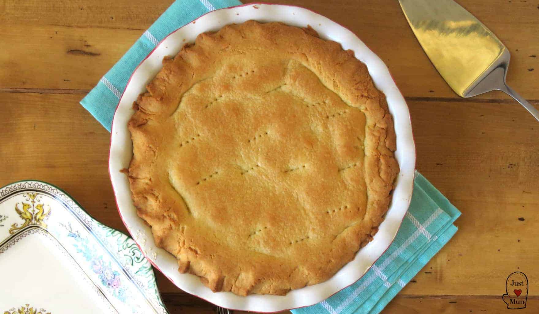 Easy Apple Pie Recipe (Just like Grandma Made!) - Little Spoon Farm