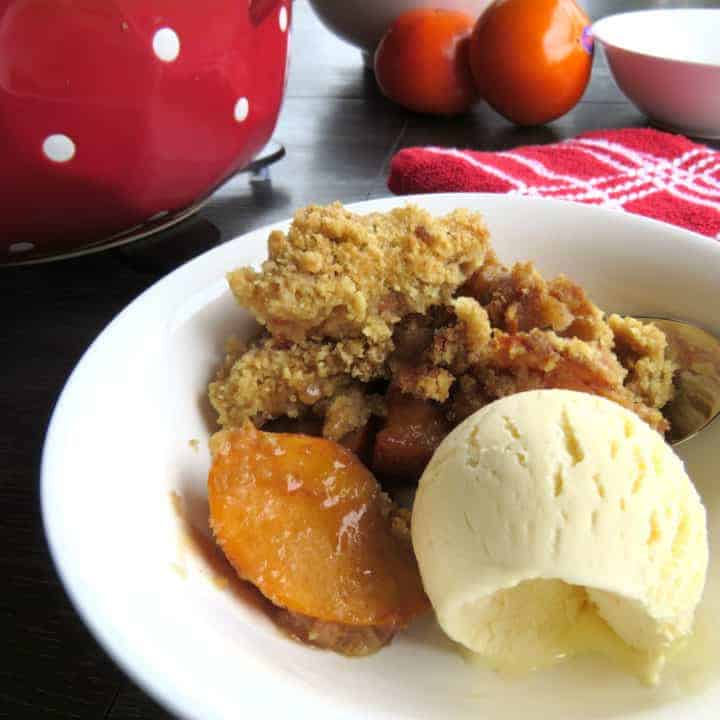Persimmon Crumble with Honey and Cinnamon