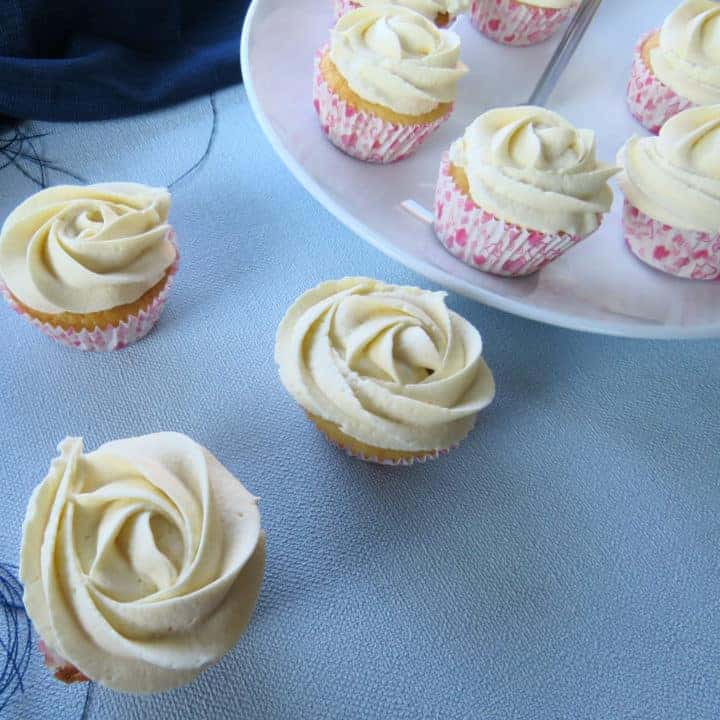 Best Ever Vanilla Cupcakes