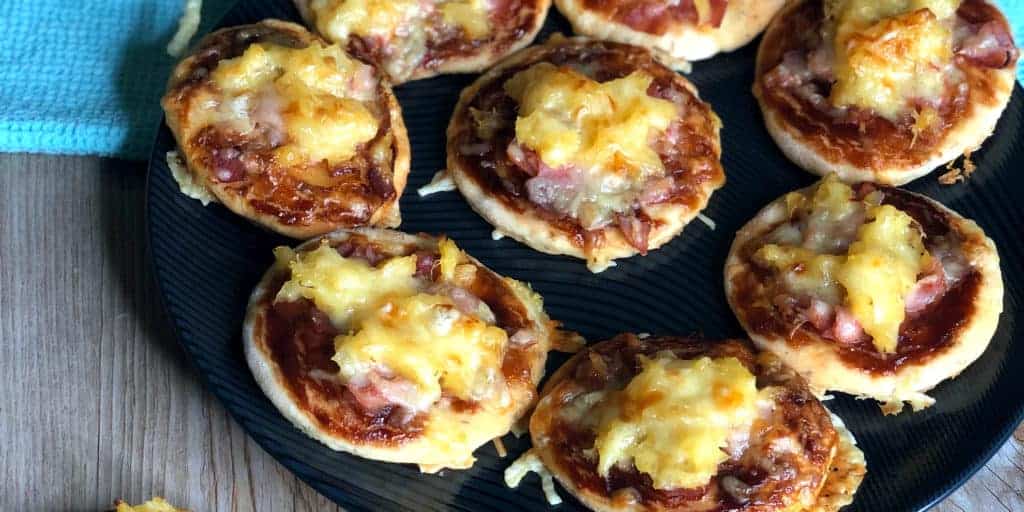 2 Ingredient Mini Pizza Bases - Just a Mum's Kitchen