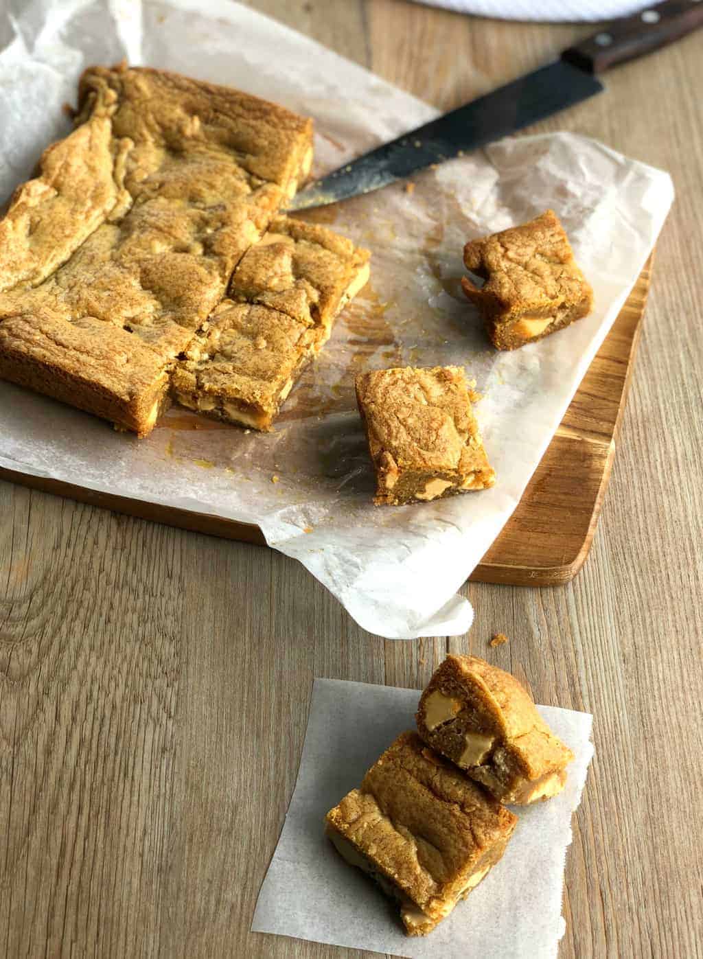 Delicious overhead shot of chocolate cookie slice