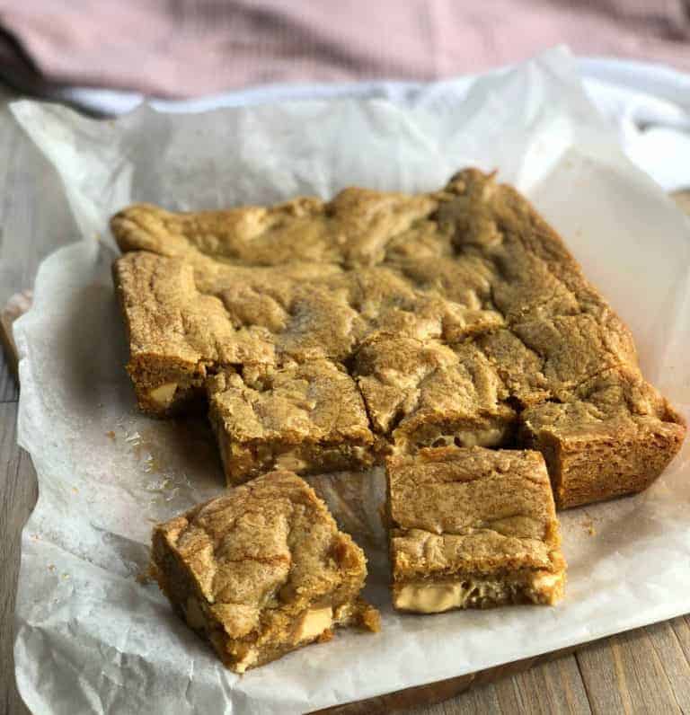 caramilk and macadamia cookies