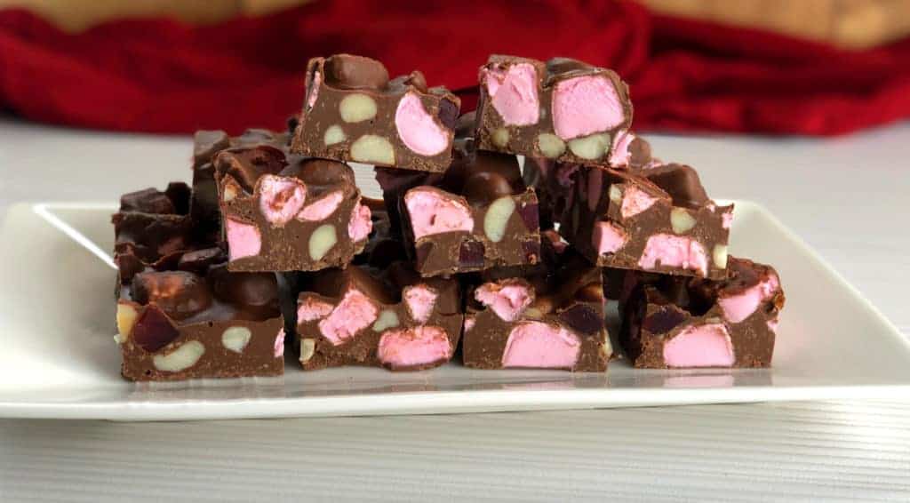 rocky road oppskrift melkesjokolade | Matawama.com