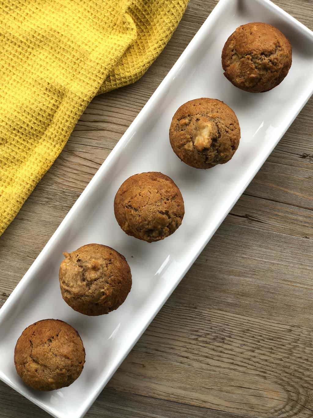 Lunch Box Muffins with Apple 