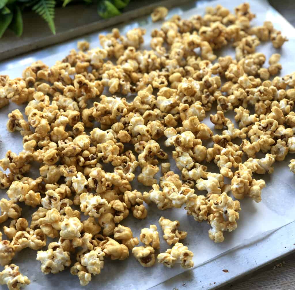 How to Make Maple Syrup Popcorn