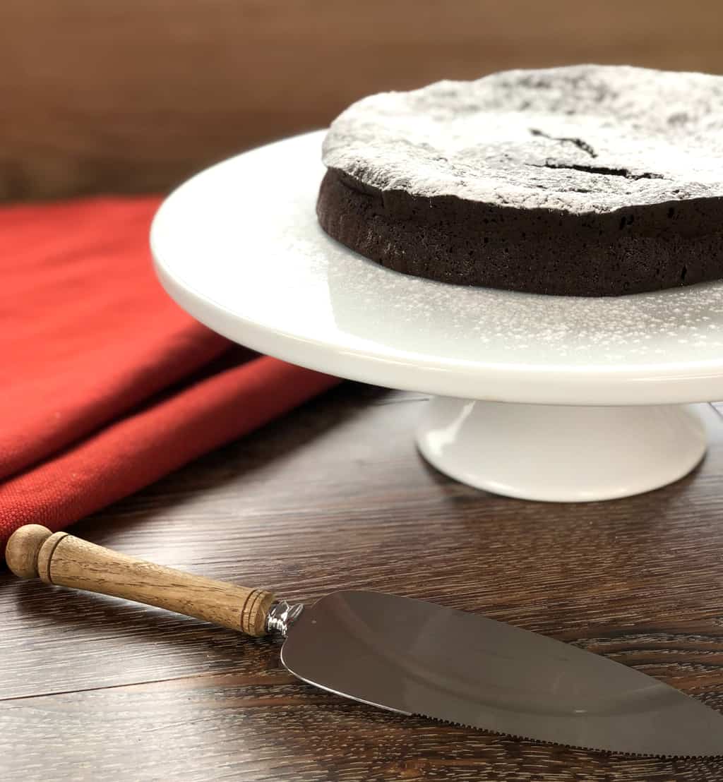 Simple Flour Free Chocolate Cake 