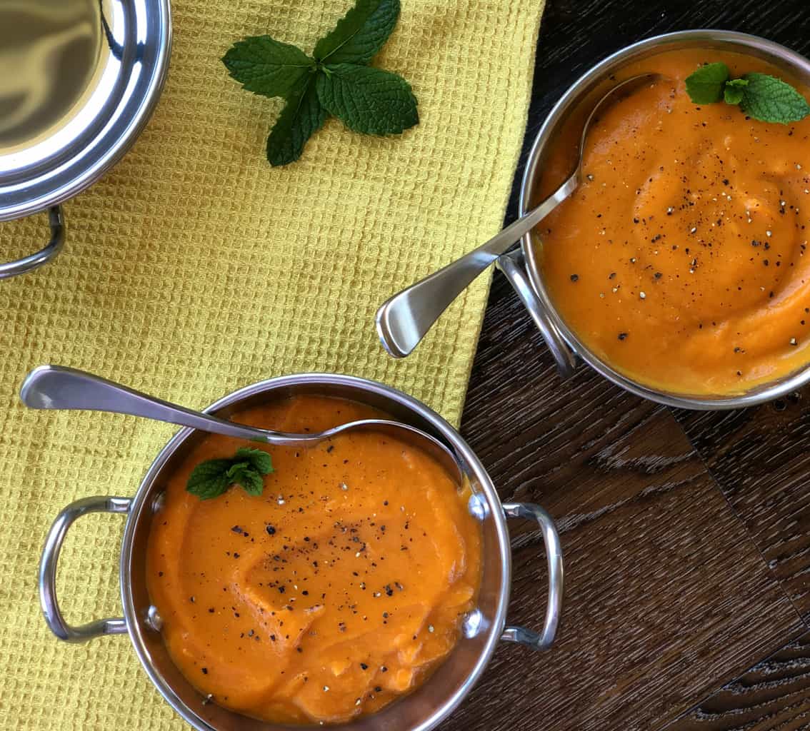 Just Slow Cooker Recipes Carrot & Ginger Soup 