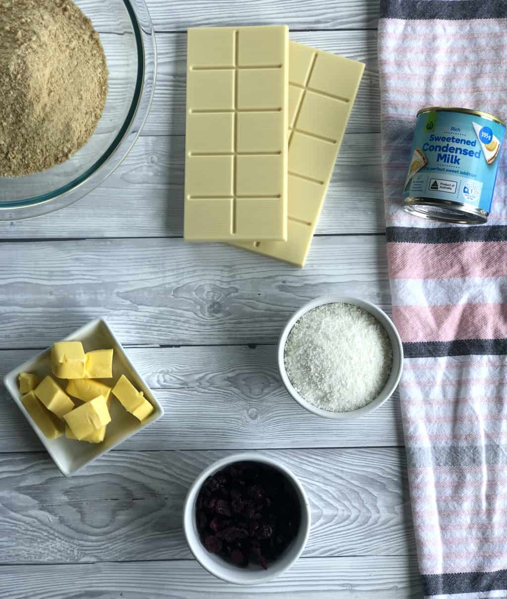 Easy ingredients for the no bake slice, see recipe for full details. 