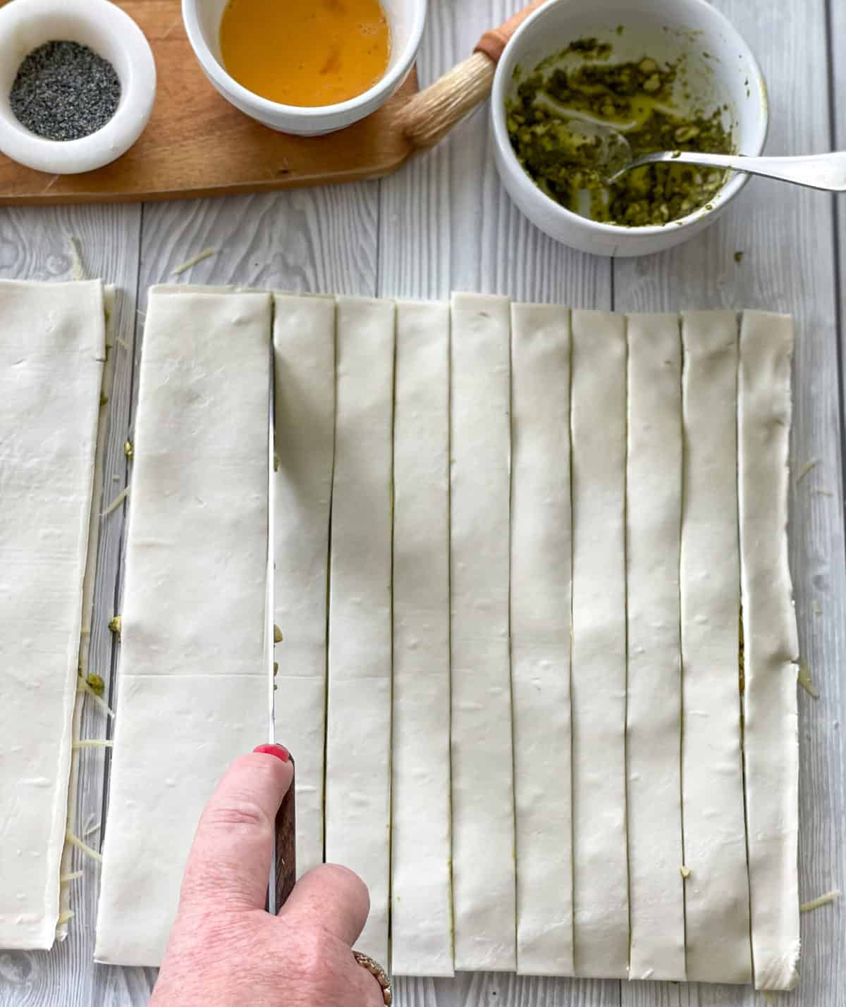 How to make pesto pastry twists 