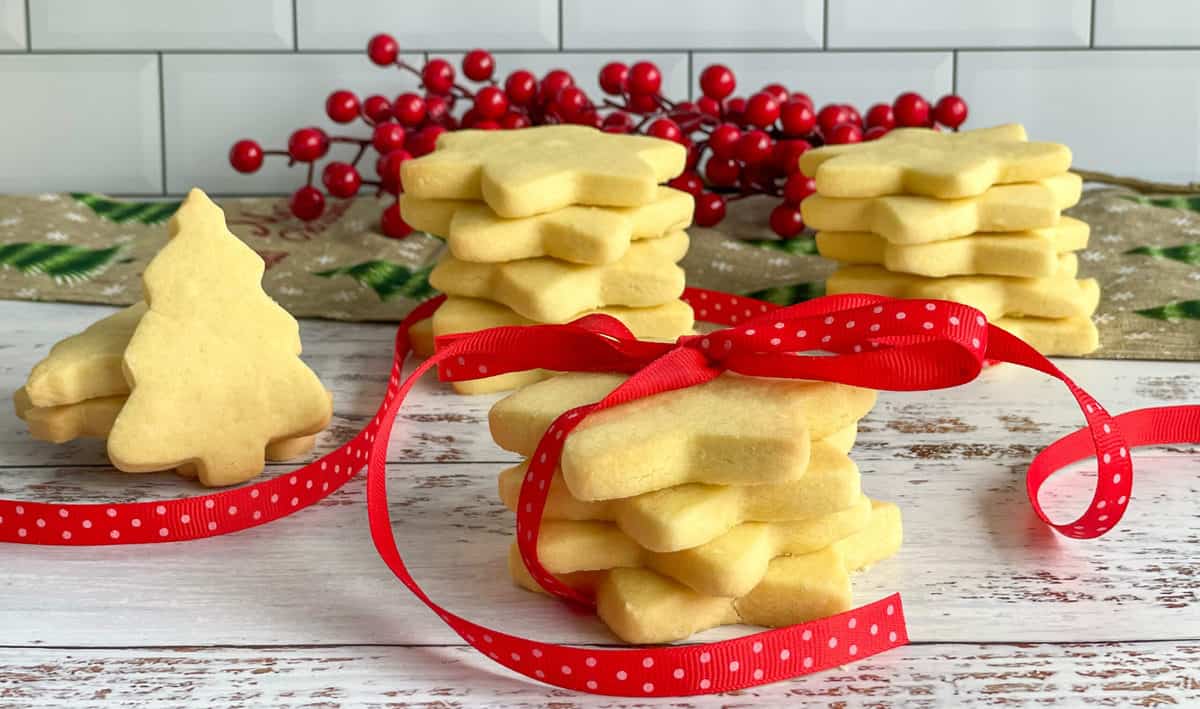 Shortbread wrapped in red ribbon 