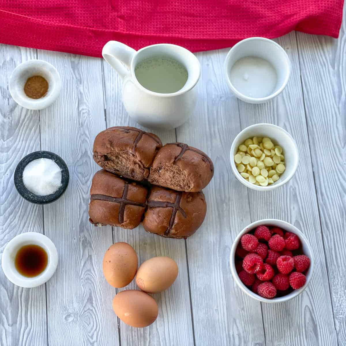 Ingredients used for Hot Cross Bun French Toast, see recipe card for full details 