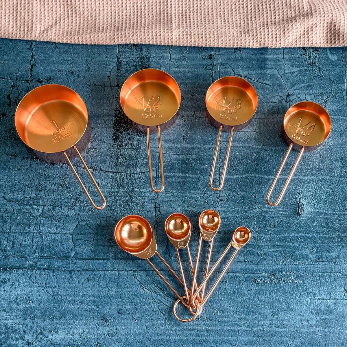 Rose Gold Measuring Cups n' Spoons 8 Piece Set – Kitchen BillBoards