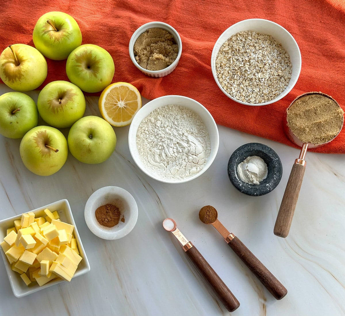 Ingredients used in apple oat crumble crisp, see recipe card for full details