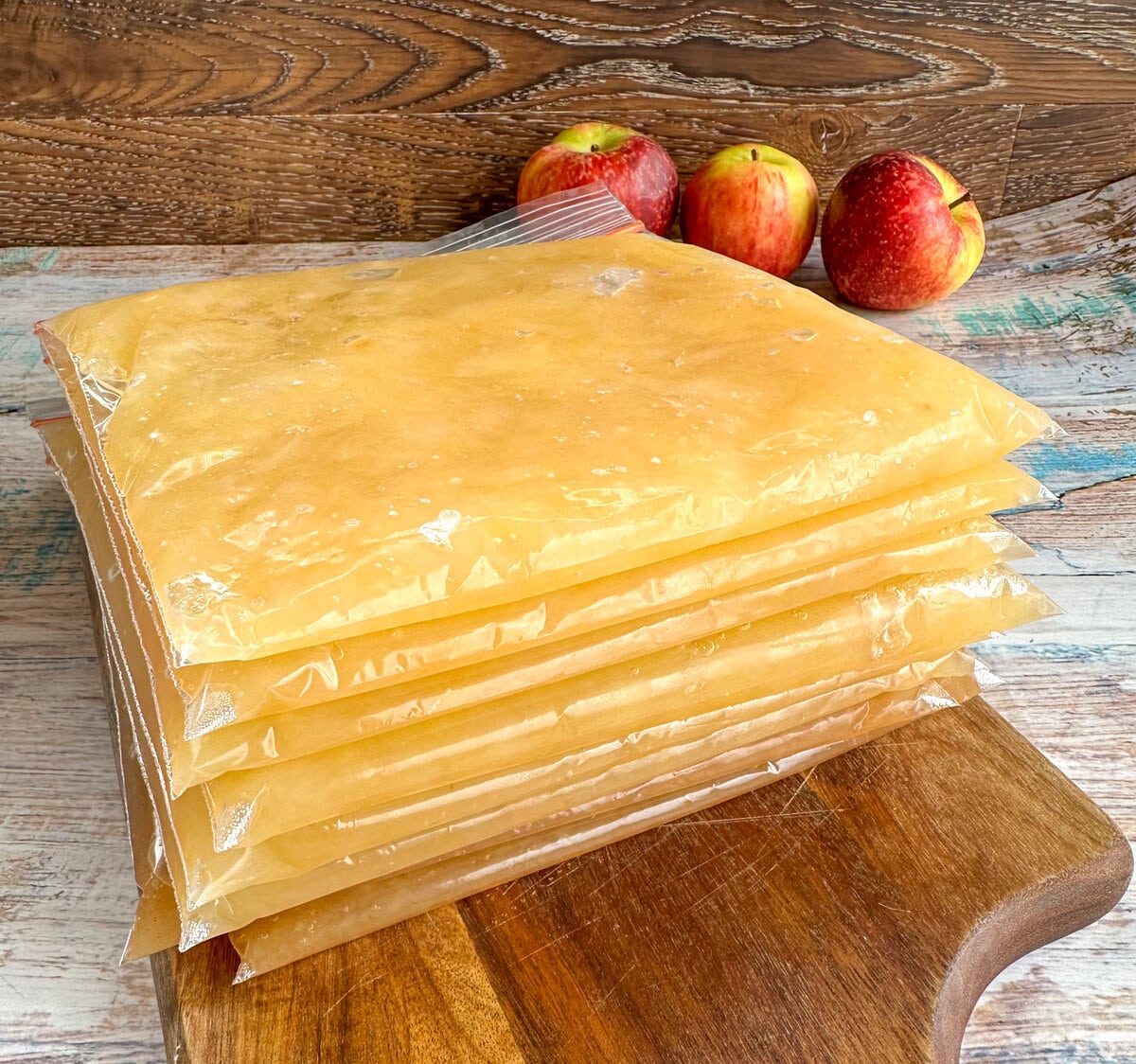 ziplock bags ready for the freezer containing stewed apples or apple compote