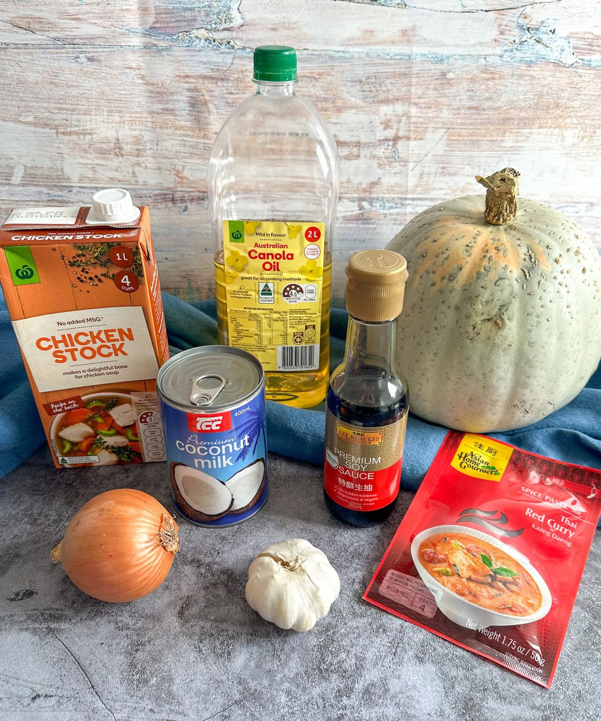 Ingredients used to make Thai pumpkin soup, see the recipe card for full details. 