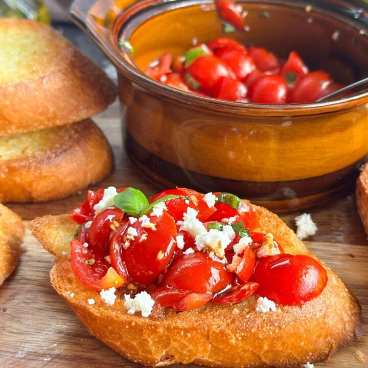 Fresh Tomato and Basil Bruschetta