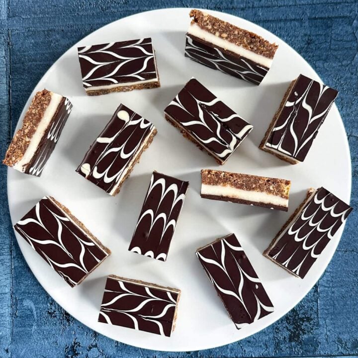 No-Bake Peppermint Slice