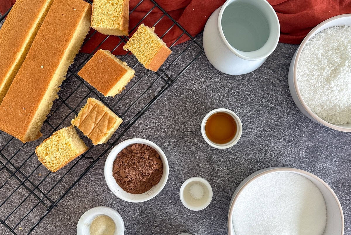 Ingredients for Chocolate Lamingtons